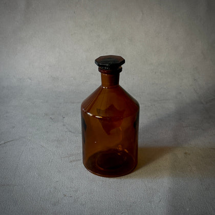 Amber Glass Bottle with Stopper