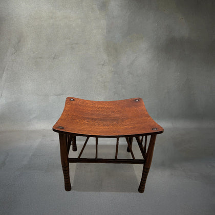 Oak Thebes Stool